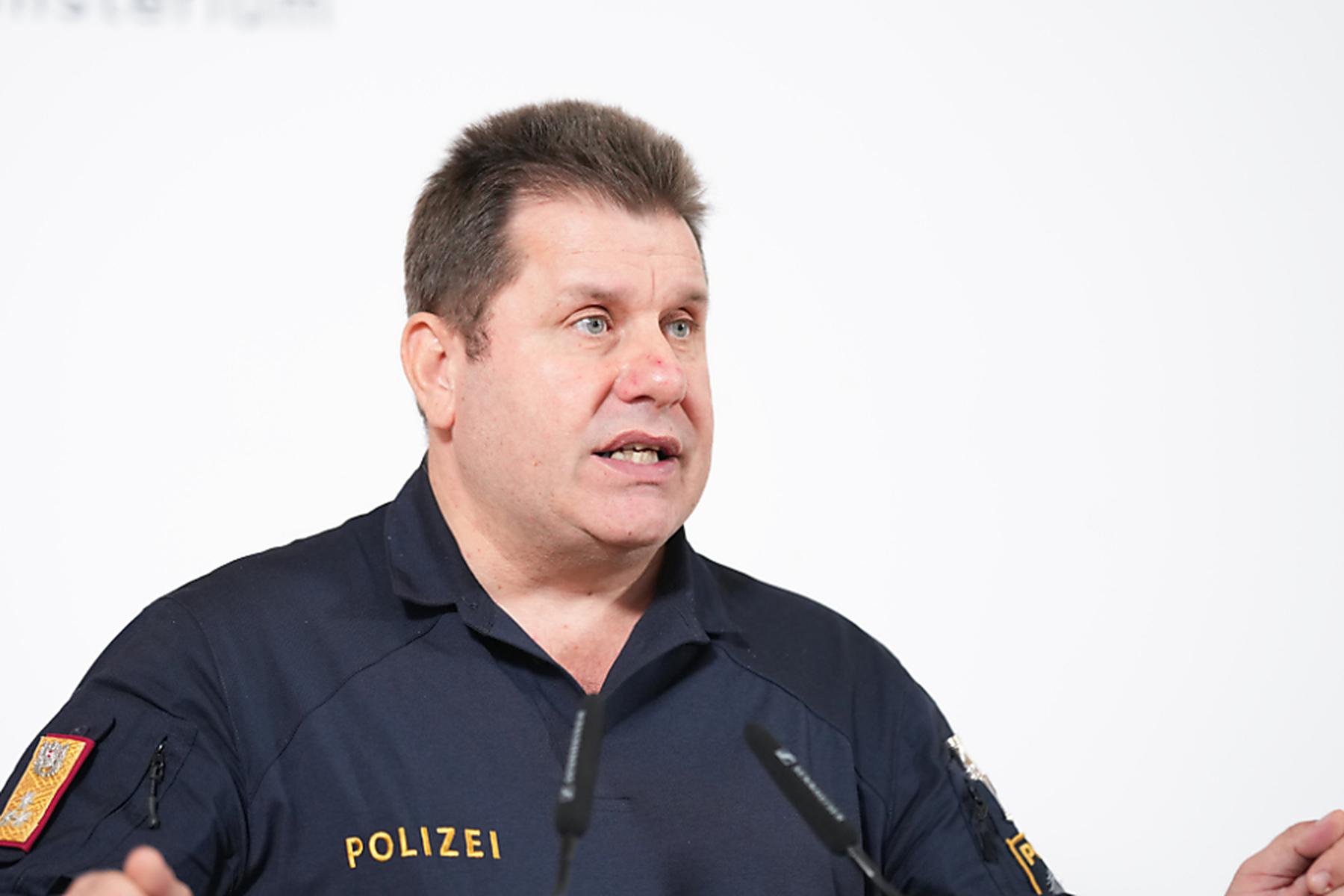Wien/Aschheim: Kein Treffen Marsalek-Takacs: FPÖ muss widerrufen