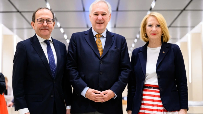 Man war schon einmal einiger in der Präsidiale | Man war schon einmal einiger in der Präsidiale