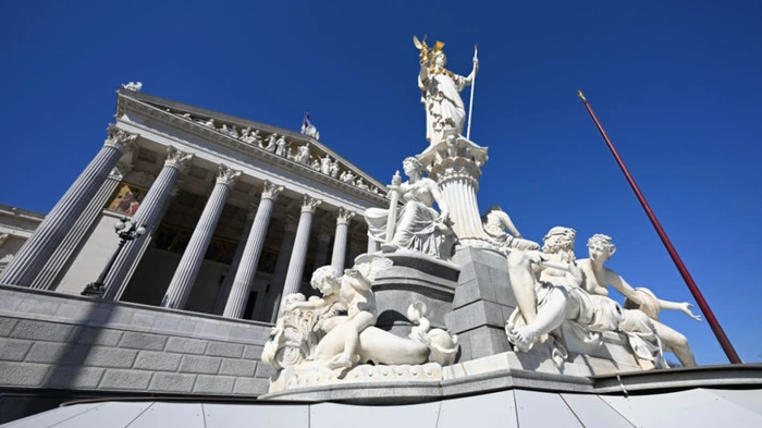 Parlament wird nicht beobachtet | Parlament wird nicht beobachtet