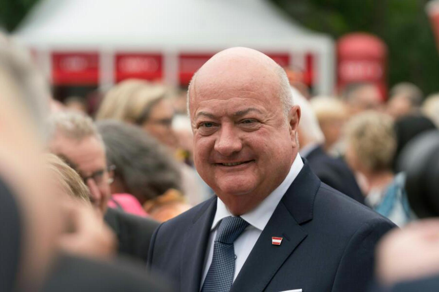 Kanzler bei Macron in Paris: Stocker lehnt milliardenschweren EU-Finanzvorschlag ab