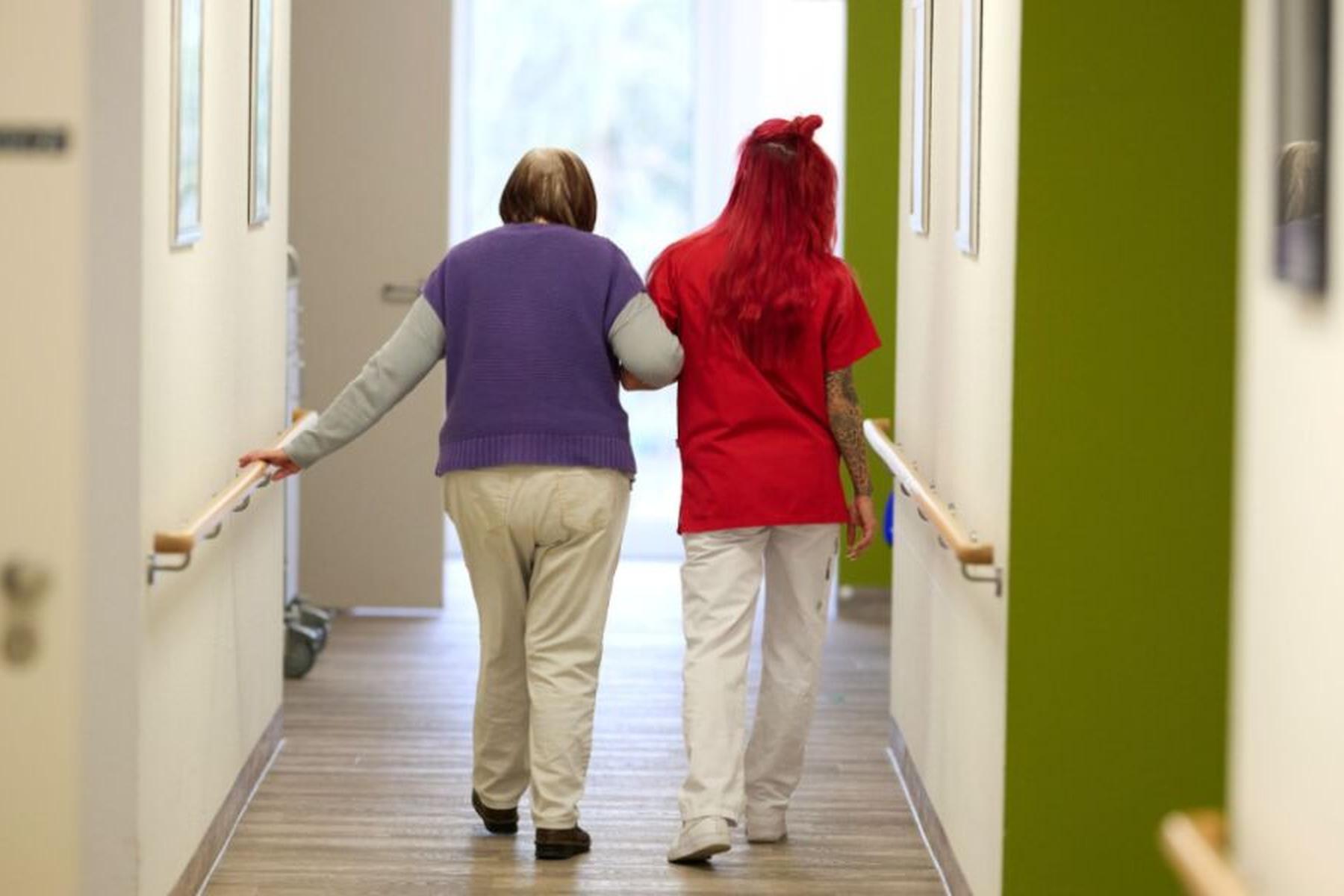 V Dunaju poteka druga runda pogajanj o plačah v socialnem sektorju