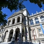 Die Demo startet bei der Universität Wien | Die Demo startet bei der Universität Wien