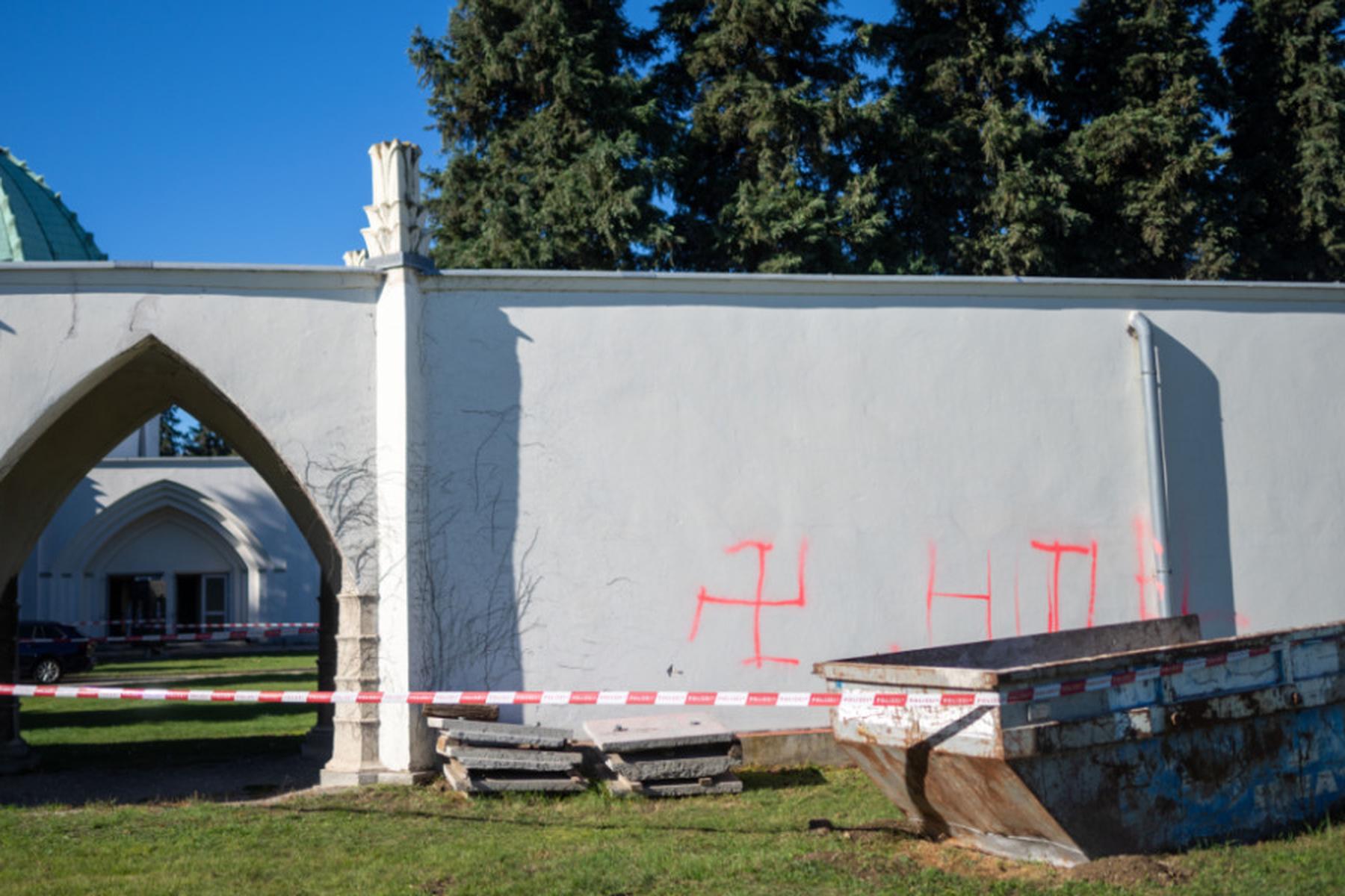 Wien: Prozess zu Anschlag am Wiener Zentralfriedhof im Dezember