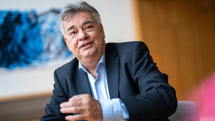 Kogler: Wählen Nationalrat, nicht "Volkskanzler" | Kogler: Wählen Nationalrat, nicht "Volkskanzler"