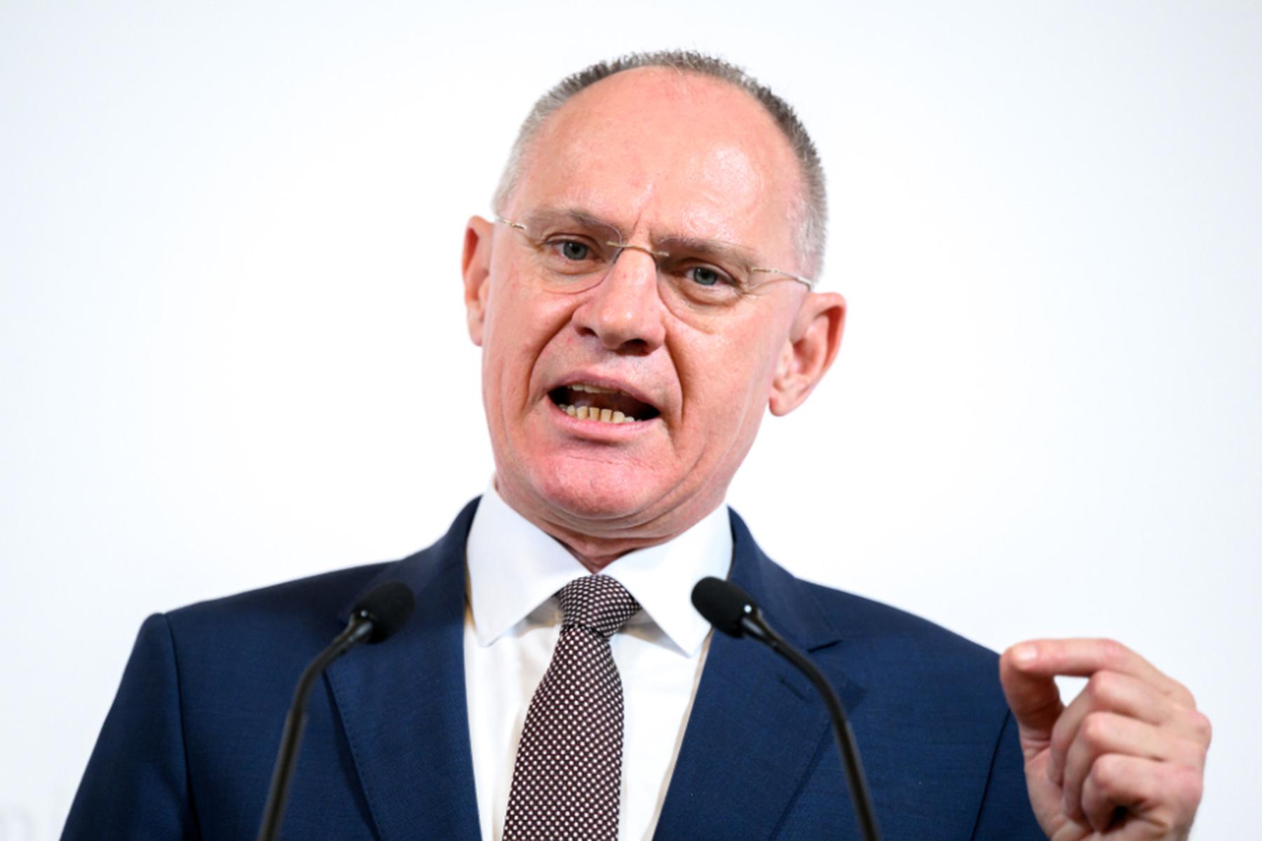 Wien: Karner will kommendes Jahr mehr abschieben