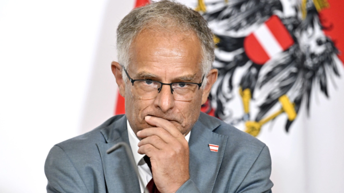 Nächster harter Verhandlungstag für Marterbauer | Nächster harter Verhandlungstag für Marterbauer