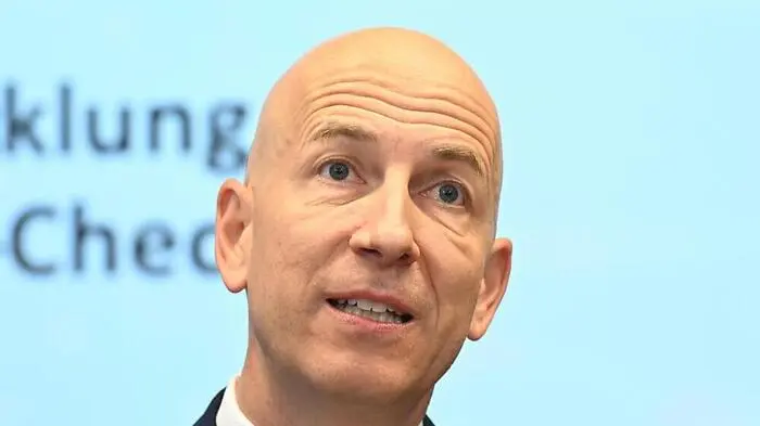Martin Kocher will Vorbilder vor den Vorhang holen | Martin Kocher will Vorbilder vor den Vorhang holen