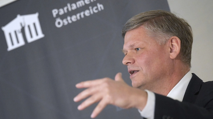 Hanger will Sümpfe trockenlegen | Hanger will Sümpfe trockenlegen
