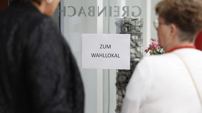 Österreich wählt seine Europaabgeordneten neu | Österreich wählt seine Europaabgeordneten neu
