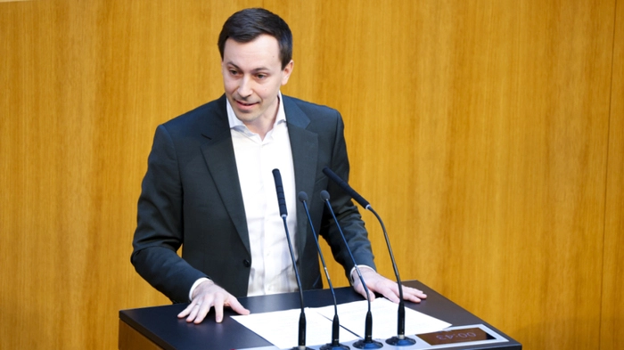 Nico Marchetti muss seinen Hut nehmen | Nico Marchetti muss seinen Hut nehmen