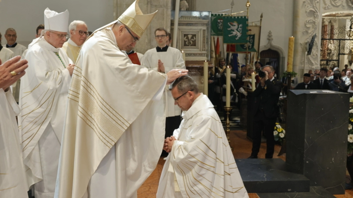 Freitag erhielt das Sakrament durch Diözesanbischof Krautwaschl | Freitag erhielt das Sakrament durch Diözesanbischof Krautwaschl