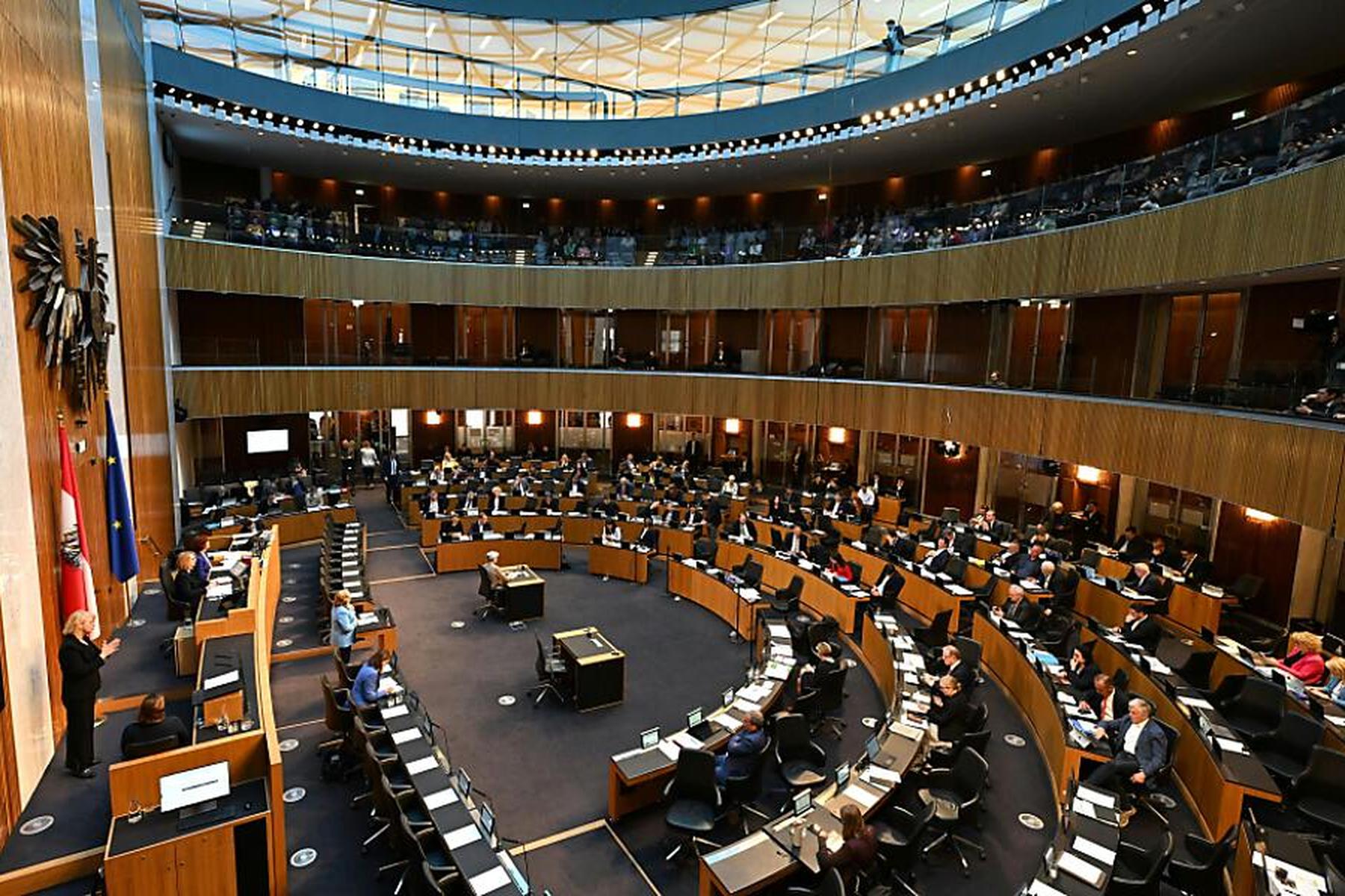 Wien: Viele Parlamentarier im Nebenjob in Kommunalpolitik tätig