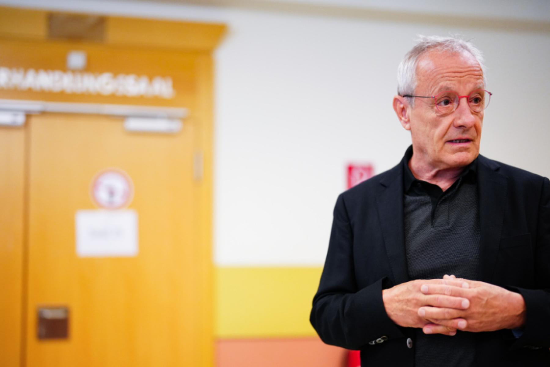 Wien: Pilnacek: Kurzer Prozesstag im Streit Takacs vs. Zack Media