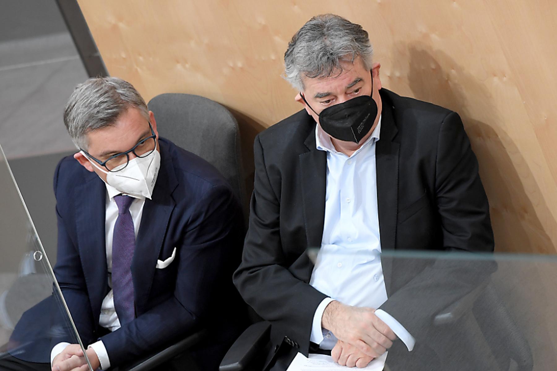 Wien: Ministergedränge vor Sperrstunde im COFAG-Ausschuss