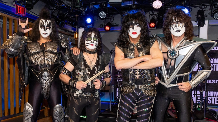 "Eine Rockband wie keine andere" | "Eine Rockband wie keine andere"