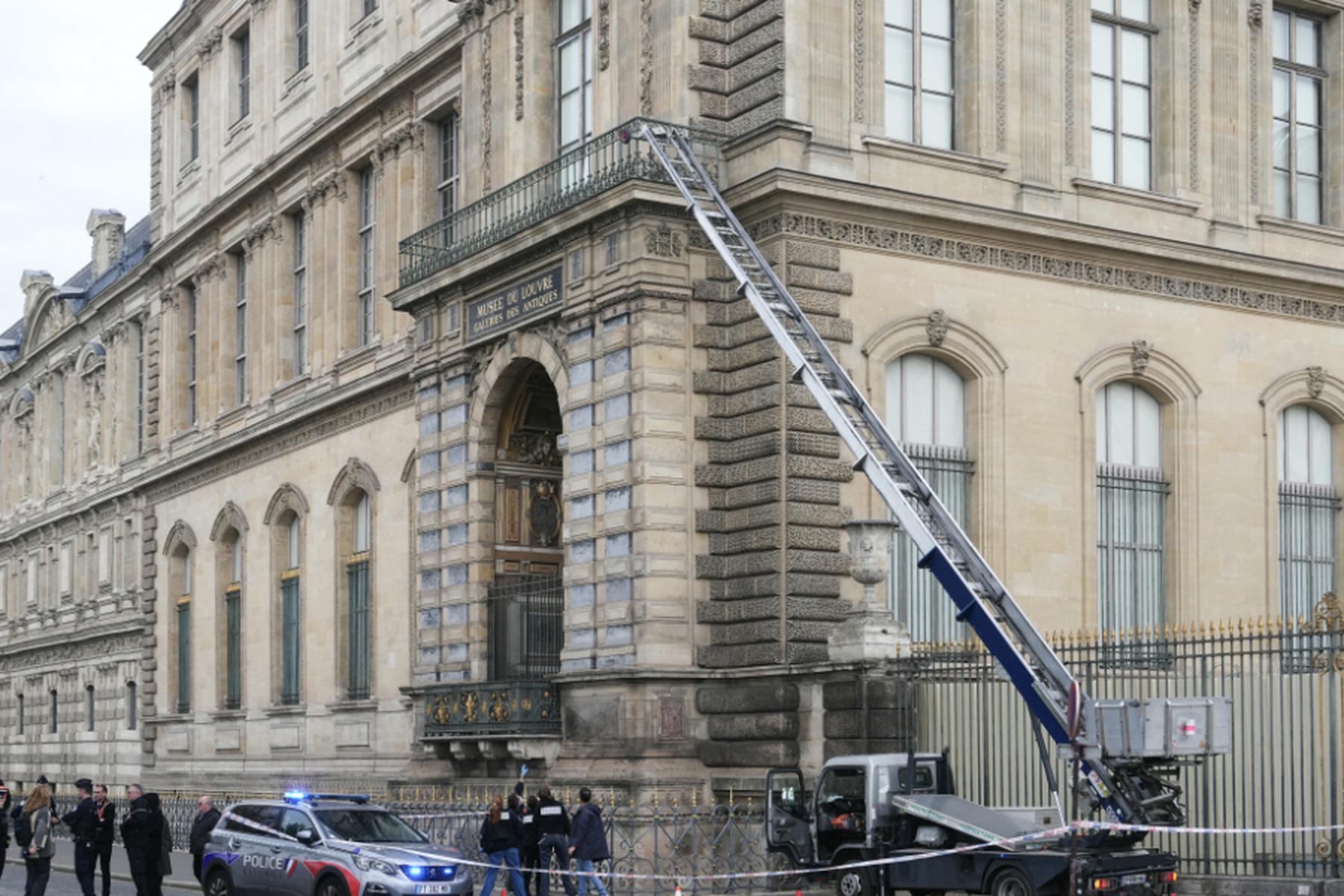 Paris: Weitere Festnahmen zwei Wochen nach Louvre-Einbruch