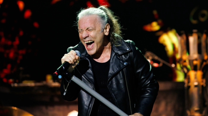 Bruce Dickinson mit Iron Maiden in Bestform | Bruce Dickinson mit Iron Maiden in Bestform