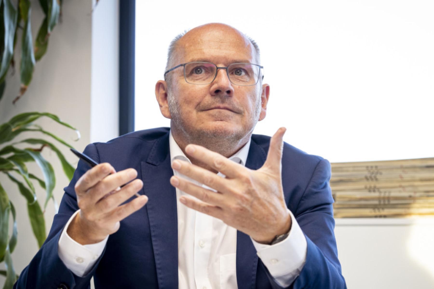 Wien: Ferdinand Wegscheider gibt ServusTV-Leitung ab