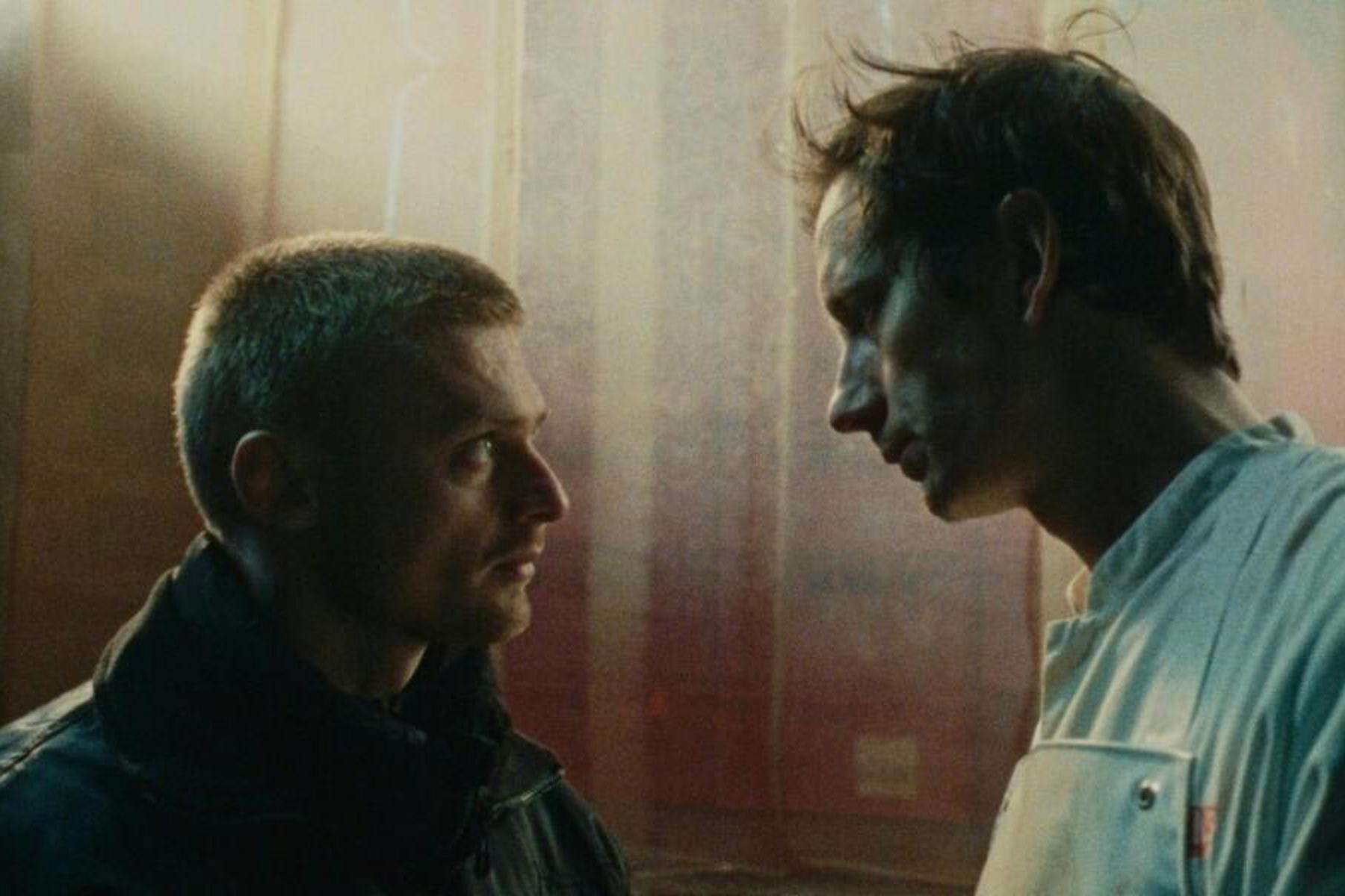 Bregenz: Alpinale vergibt Goldenes Einhorn an "Skin on Skin"