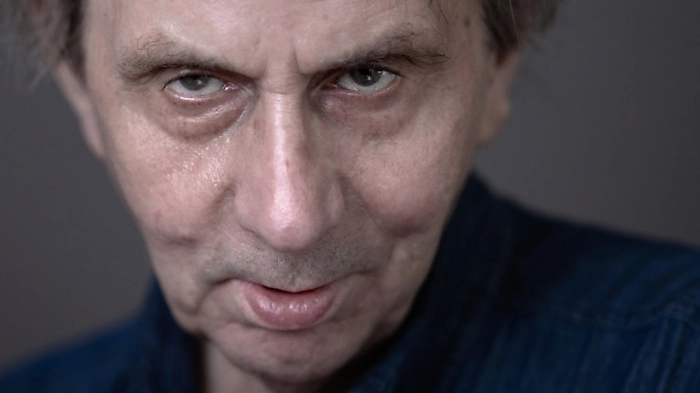 Ganz ohne künstliche Intelligenz: Michel Houellebecq | Ganz ohne künstliche Intelligenz: Michel Houellebecq