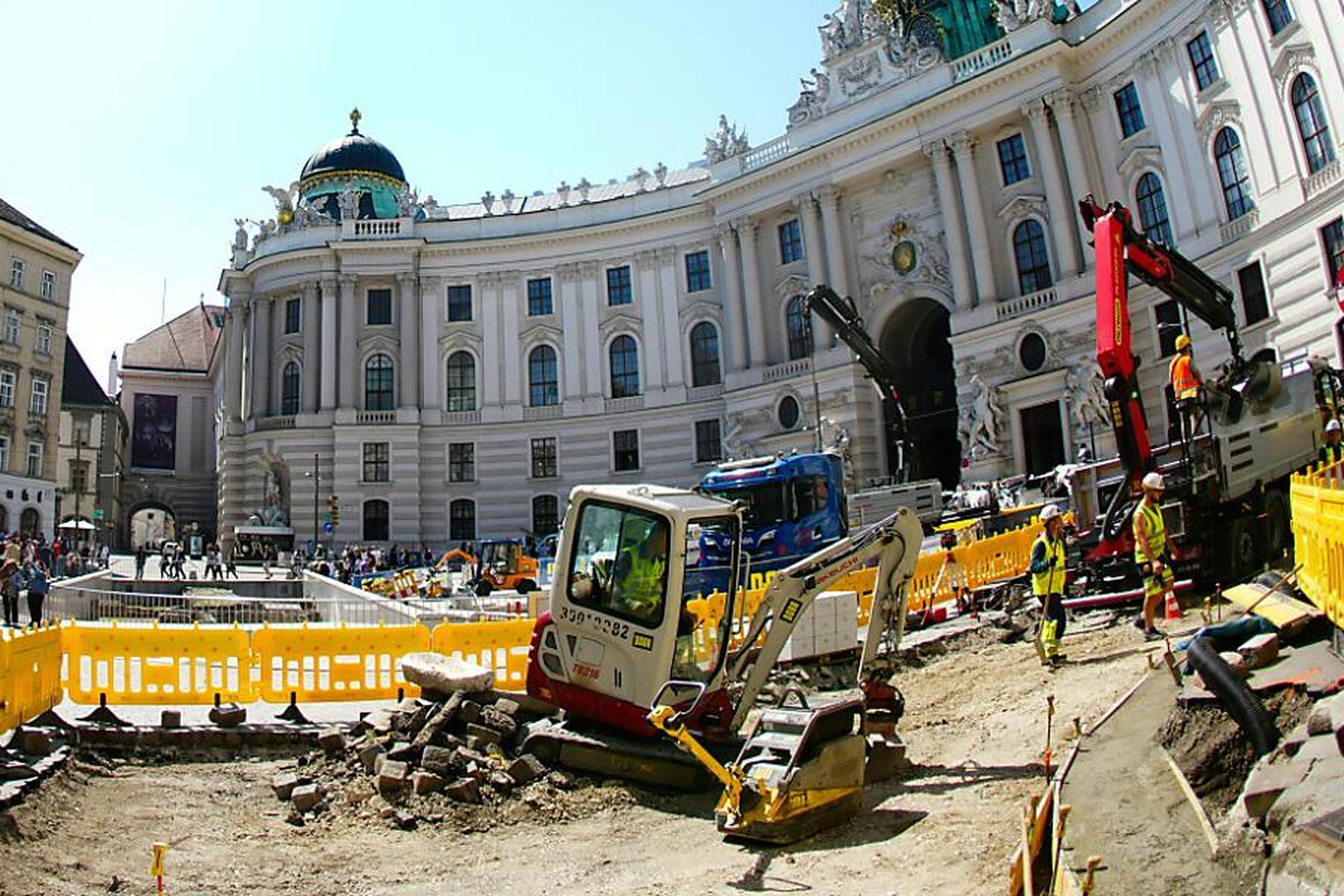 Wien: Umbau des Wiener Michaelerplatzes wirbelt Staub auf