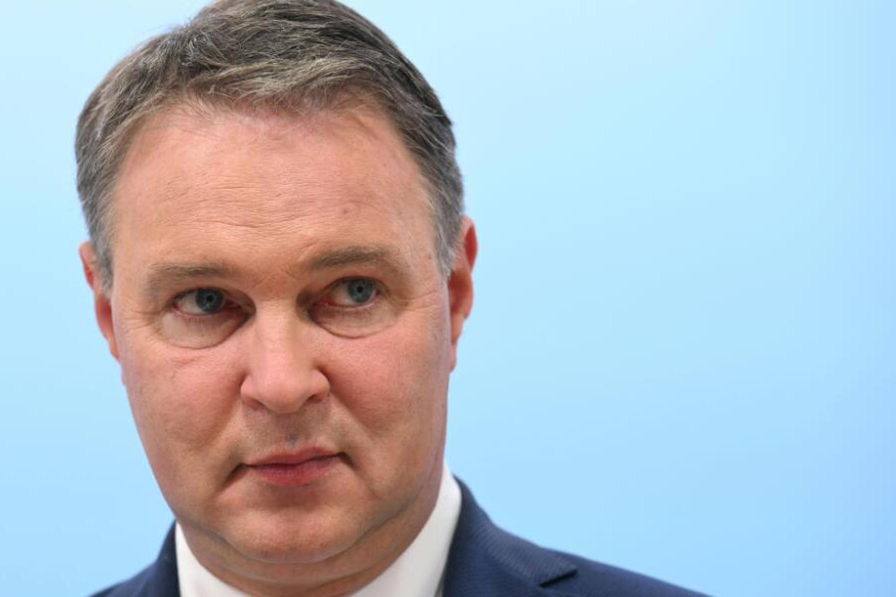 Wien: Babler kündigt nach Förderung für "Exxpress" Reform an