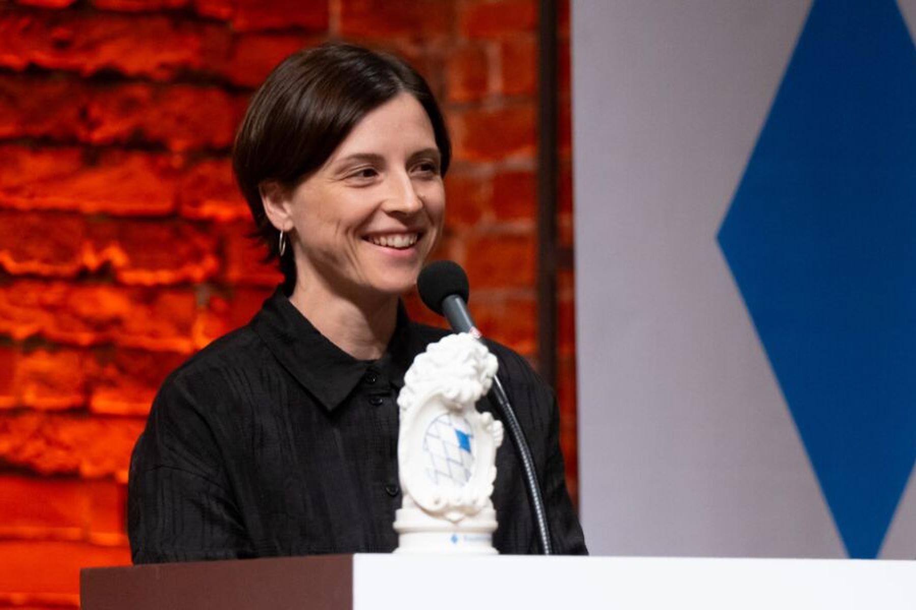 Dorothee Elmiger prejela švicarsko knjižno nagrado za roman »Die Holländerinnen«