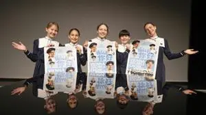 Ni hao lautet das aktuelle Motto der Chormädchen | Ni hao lautet das aktuelle Motto der Chormädchen