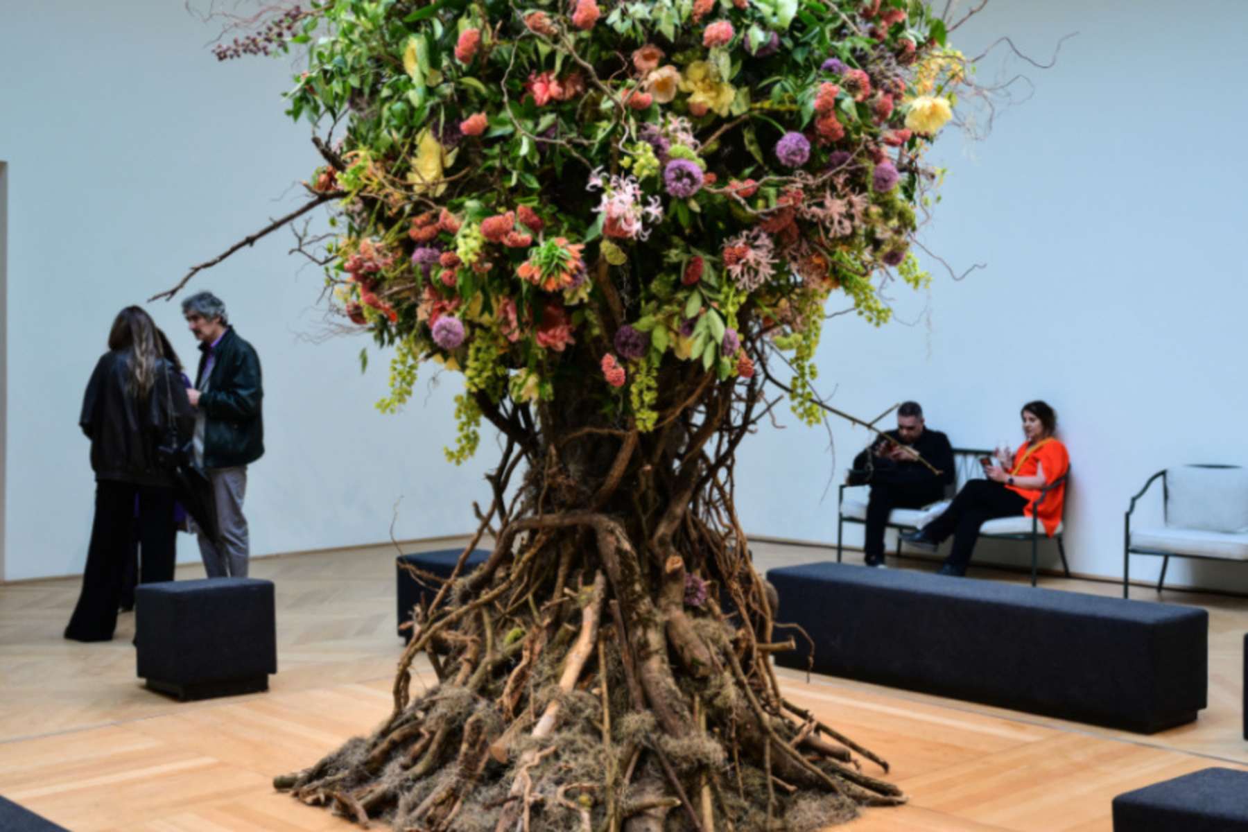 Pussy Riot: „Kunst ist niemals neutral“: Nach Eklat eröffnet die Venedig-Biennale: „Putin hat gewonnen“