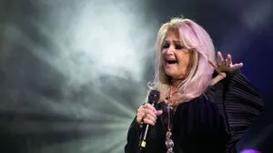 Tyler wurde etwa mit "Total Eclipse of the Heart" bekannt | Tyler wurde etwa mit "Total Eclipse of the Heart" bekannt