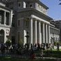 Touri-Schlange vor dem Prado in Madrid | Touri-Schlange vor dem Prado in Madrid