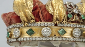 Krone der Eugenie wurde bei Coup beschädigt | Krone der Eugenie wurde bei Coup beschädigt