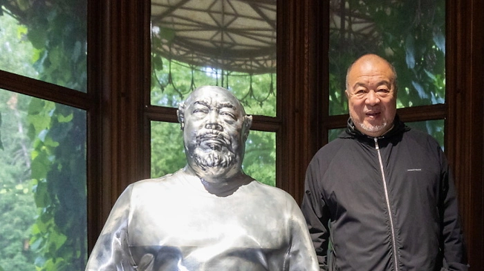 Ai Weiwei bei der Eröffnung der Ausstellung in Bad Ischl | Ai Weiwei bei der Eröffnung der Ausstellung in Bad Ischl