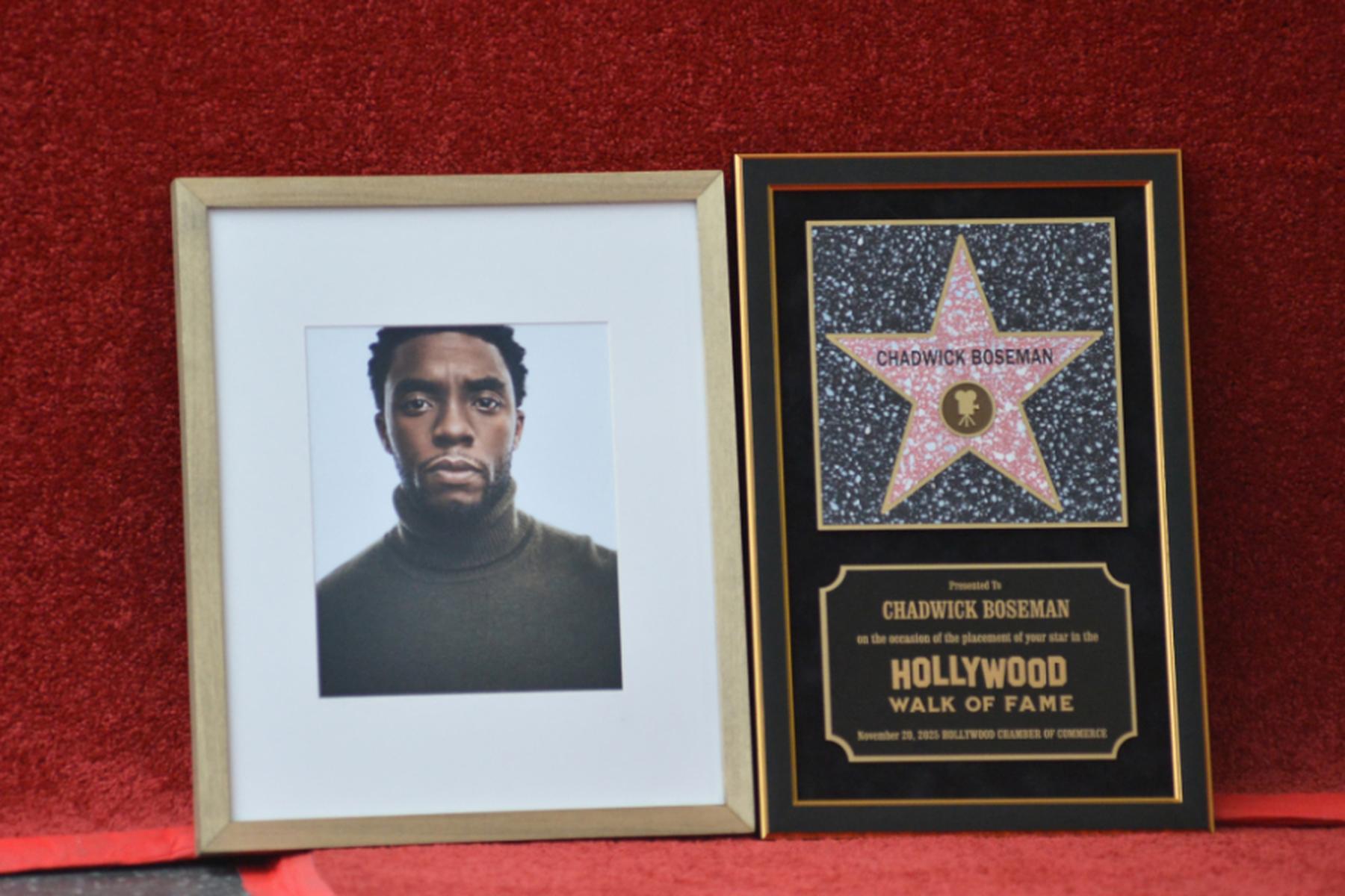 Hollywood: Chadwick Boseman posthum mit Hollywood-Stern geehrt