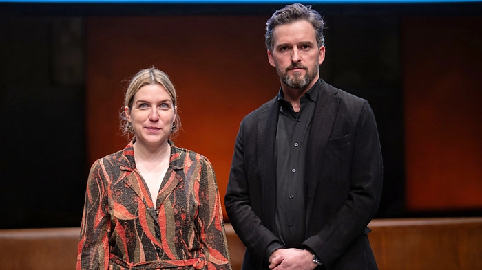 Ausgezeichnet: Frieda Paris und Reinhard Kaiser-Mühlecker | Ausgezeichnet: Frieda Paris und Reinhard Kaiser-Mühlecker