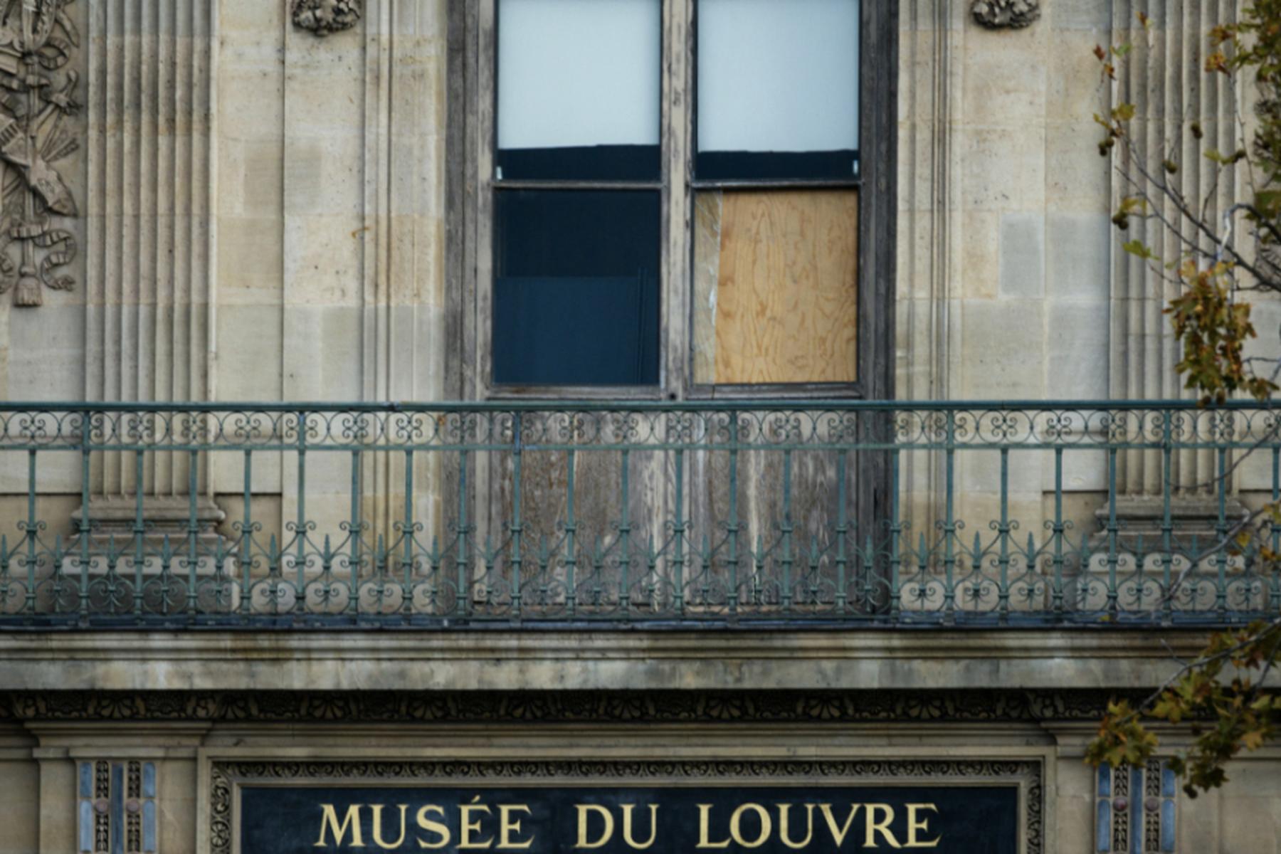 Paris: Louvre nach Einbruch wieder geöffnet