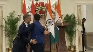 Hattmannsdorfer und indischer Wirtschaftsminister Goyal besiegelten Filmabkommen | Hattmannsdorfer und indischer Wirtschaftsminister Goyal besiegelten Filmabkommen