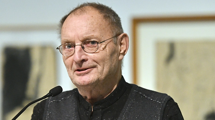 Günter Brus 2018 bei einer Ausstellungseröffnung in Wien | Günter Brus 2018 bei einer Ausstellungseröffnung in Wien