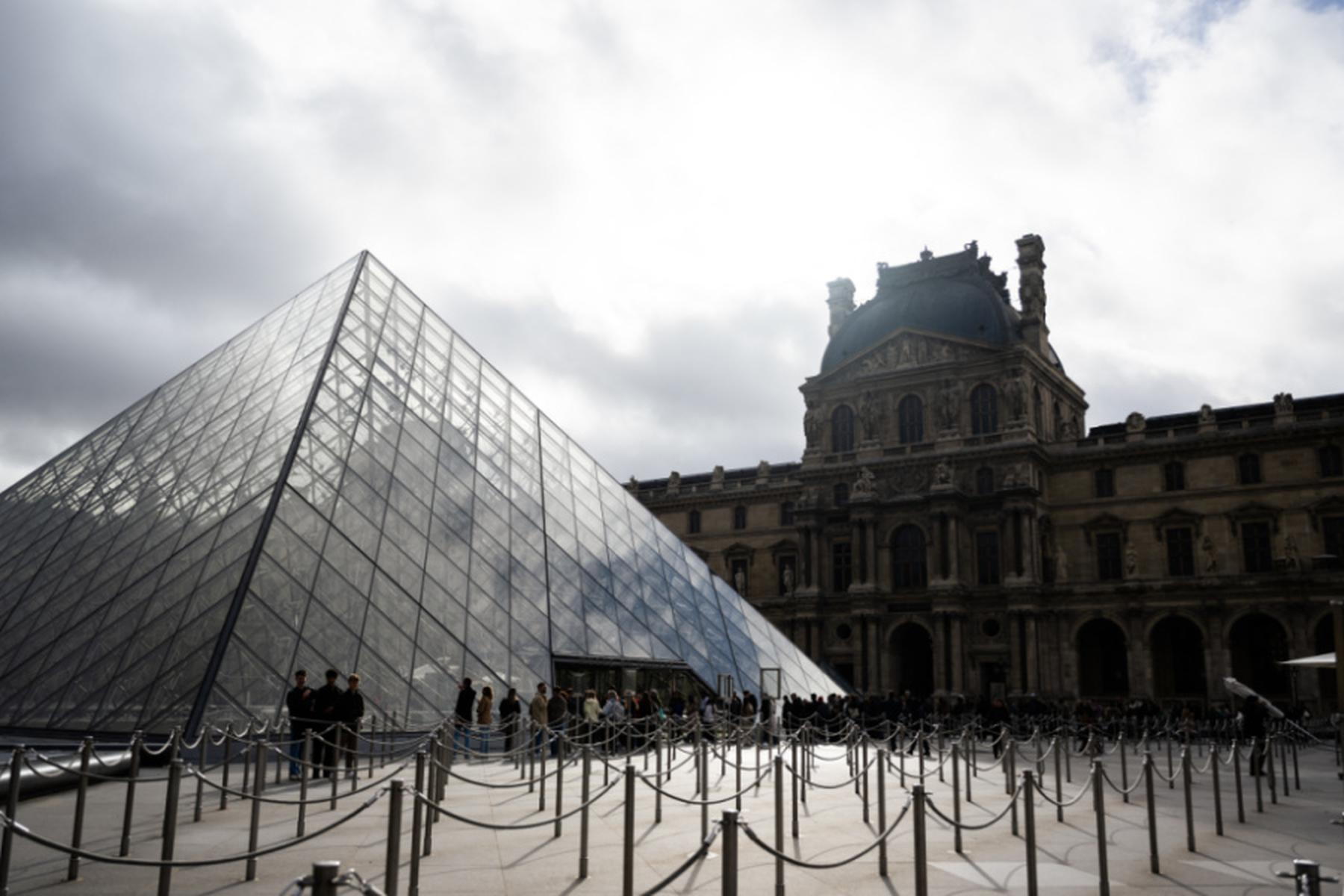 Paris: Louvre-Einbruch: Vierter Tatverdächtiger identifiziert