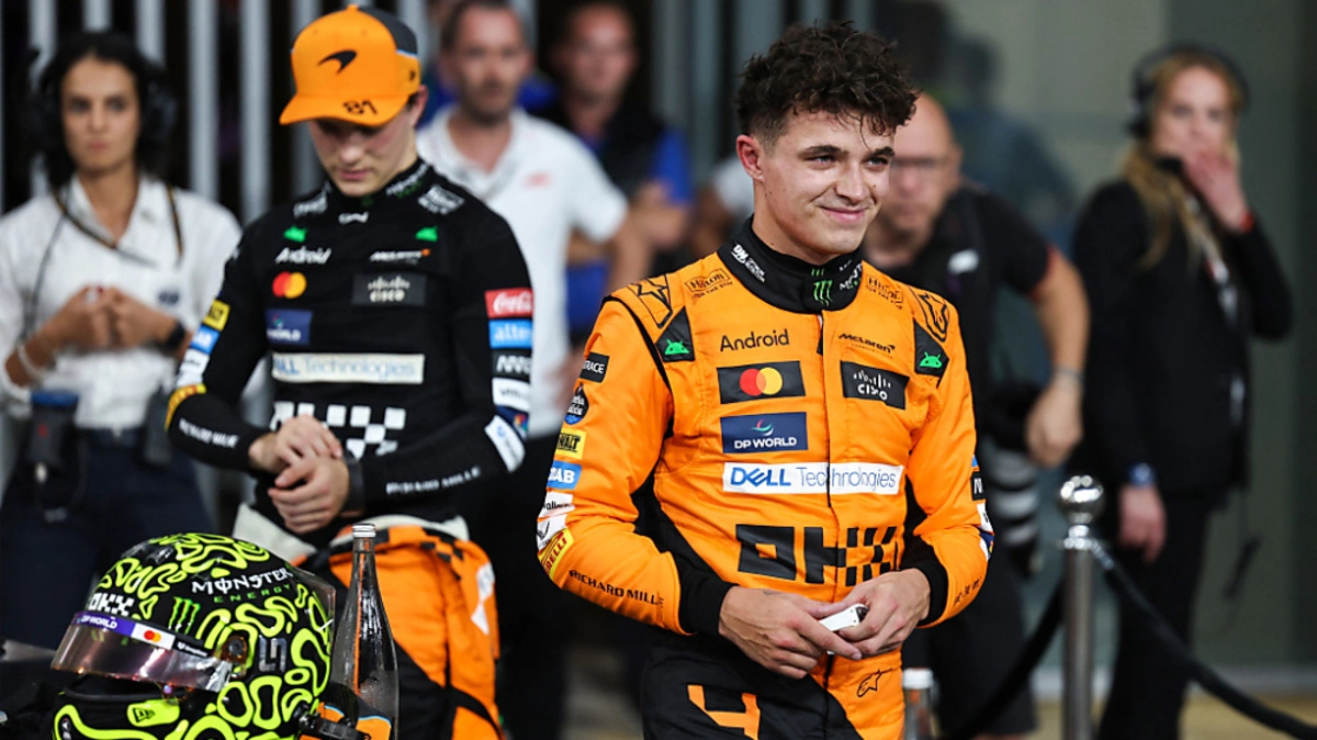 Norris (vorne) und Piastri (hinten) greifen nach der Team-WM | Norris (vorne) und Piastri (hinten) greifen nach der Team-WM