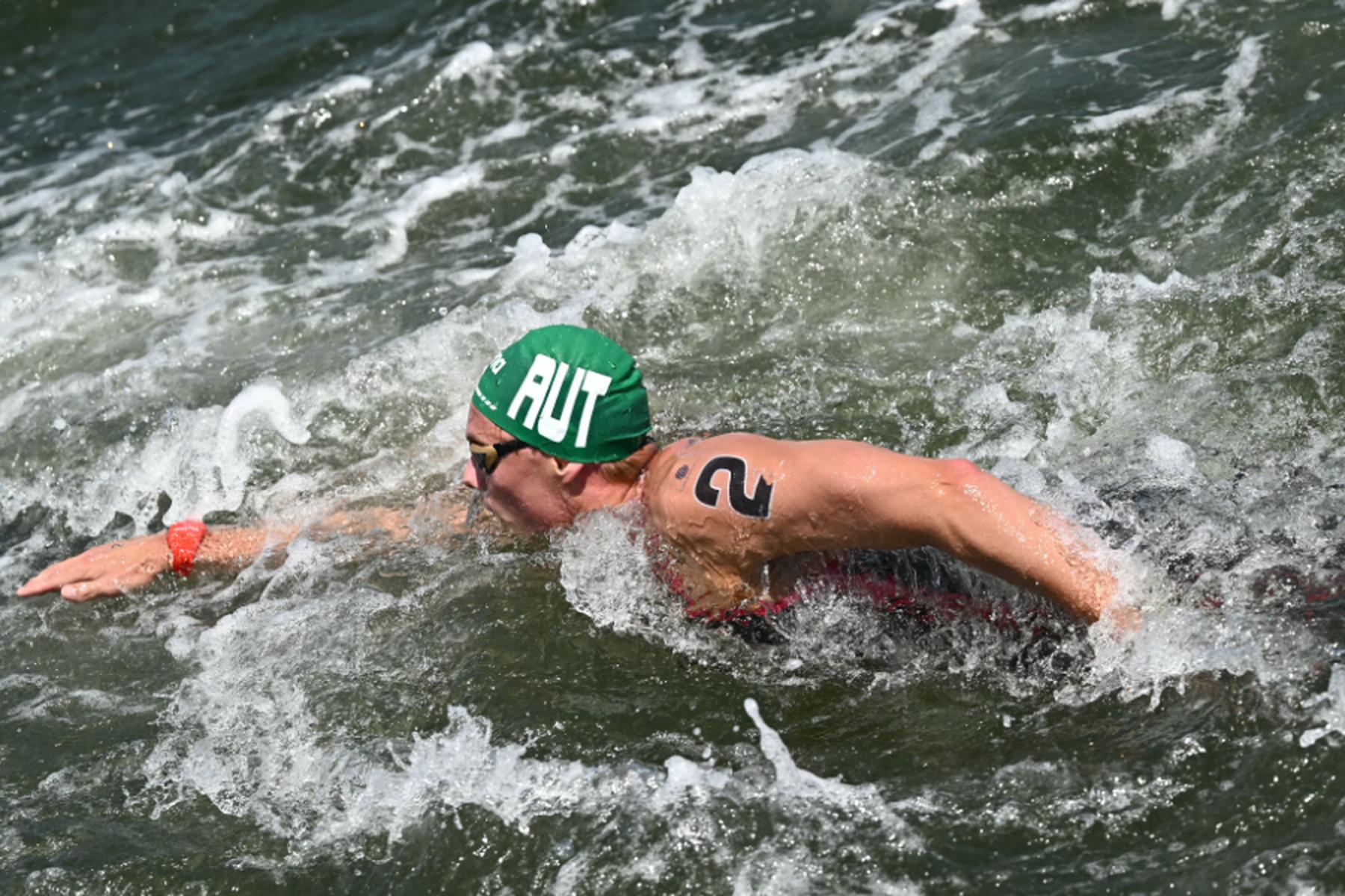 Luca Karl v Singapurju osmi tudi na pet kilometrov