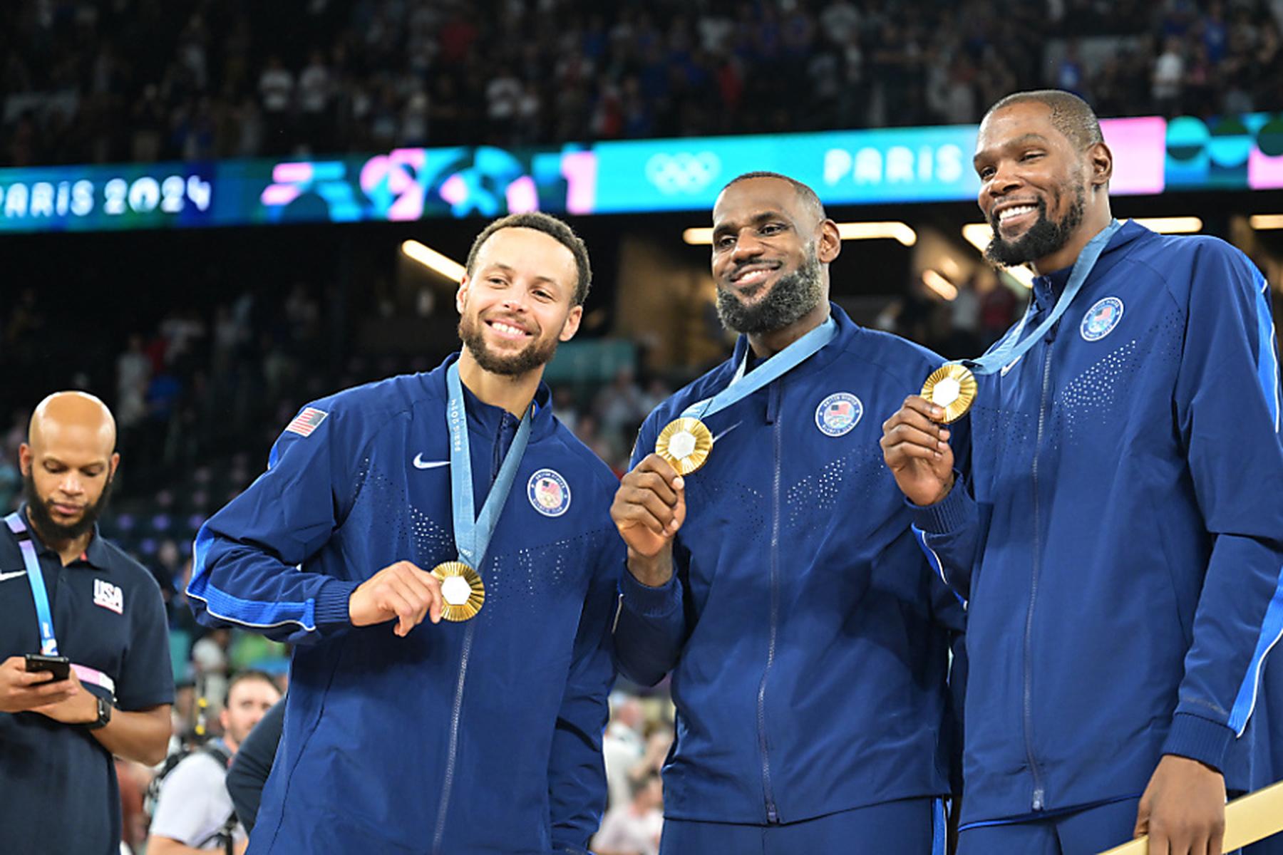 Paris: US-Matchwinner Curry krönt Basketball-Karriere mit 36