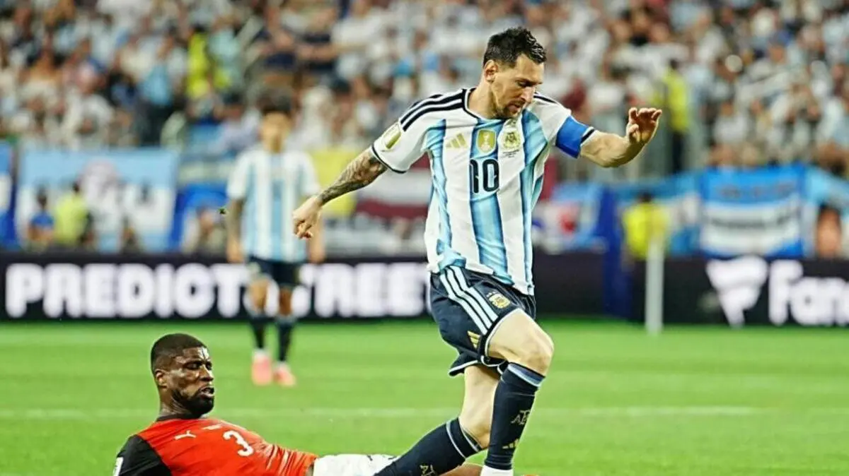 Messi stellte einen neuen Tor-Rekord auf | Messi stellte einen neuen Tor-Rekord auf