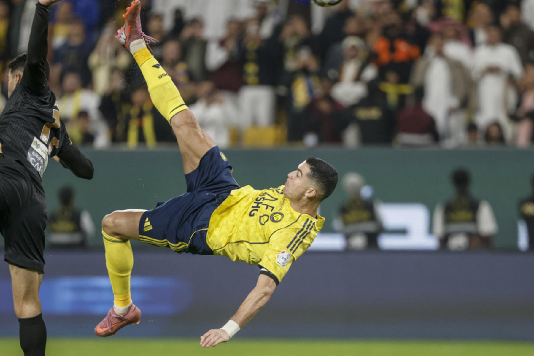 Riad: Ronaldo begeistert mit Fallrückzieher seine Fans