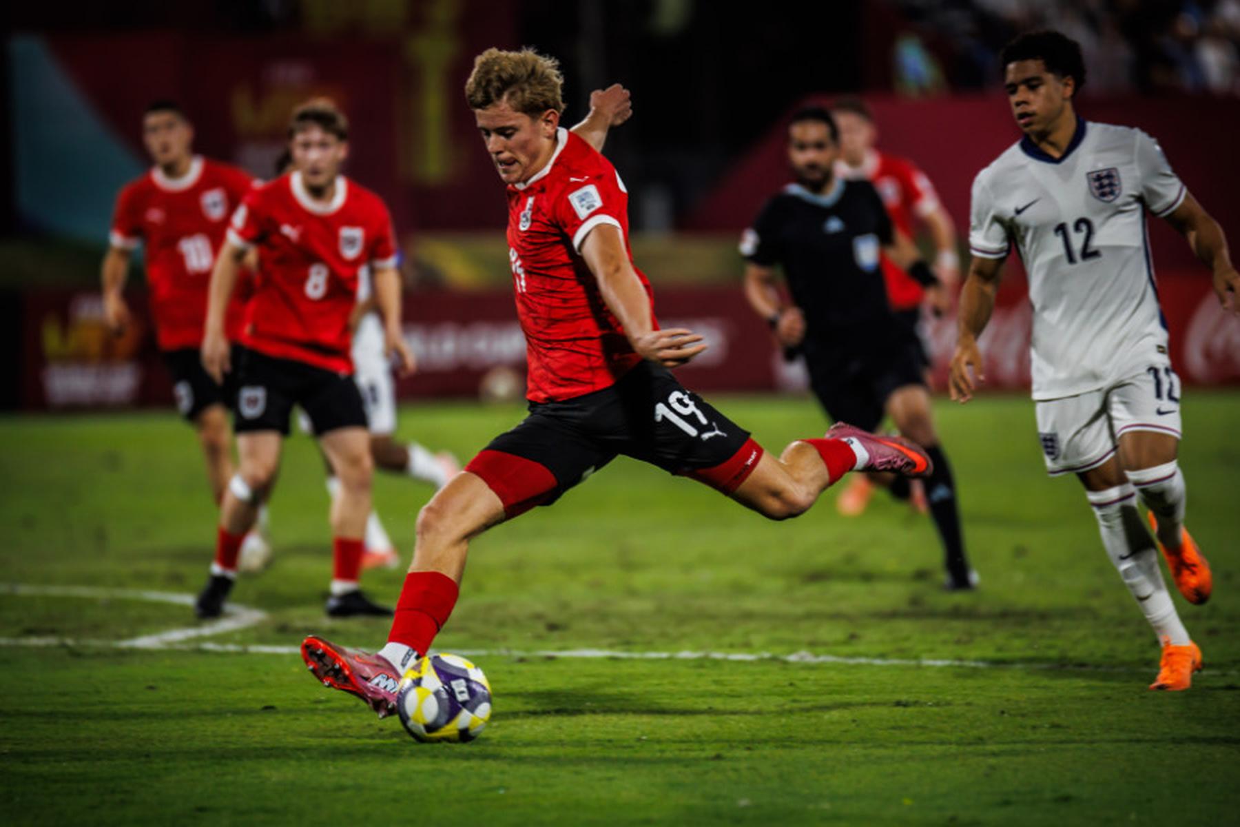 Avstrijska nogometna reprezentanca U17 se je uvrstila v polfinale svetovnega prvenstva po zmagi nad Japonsko