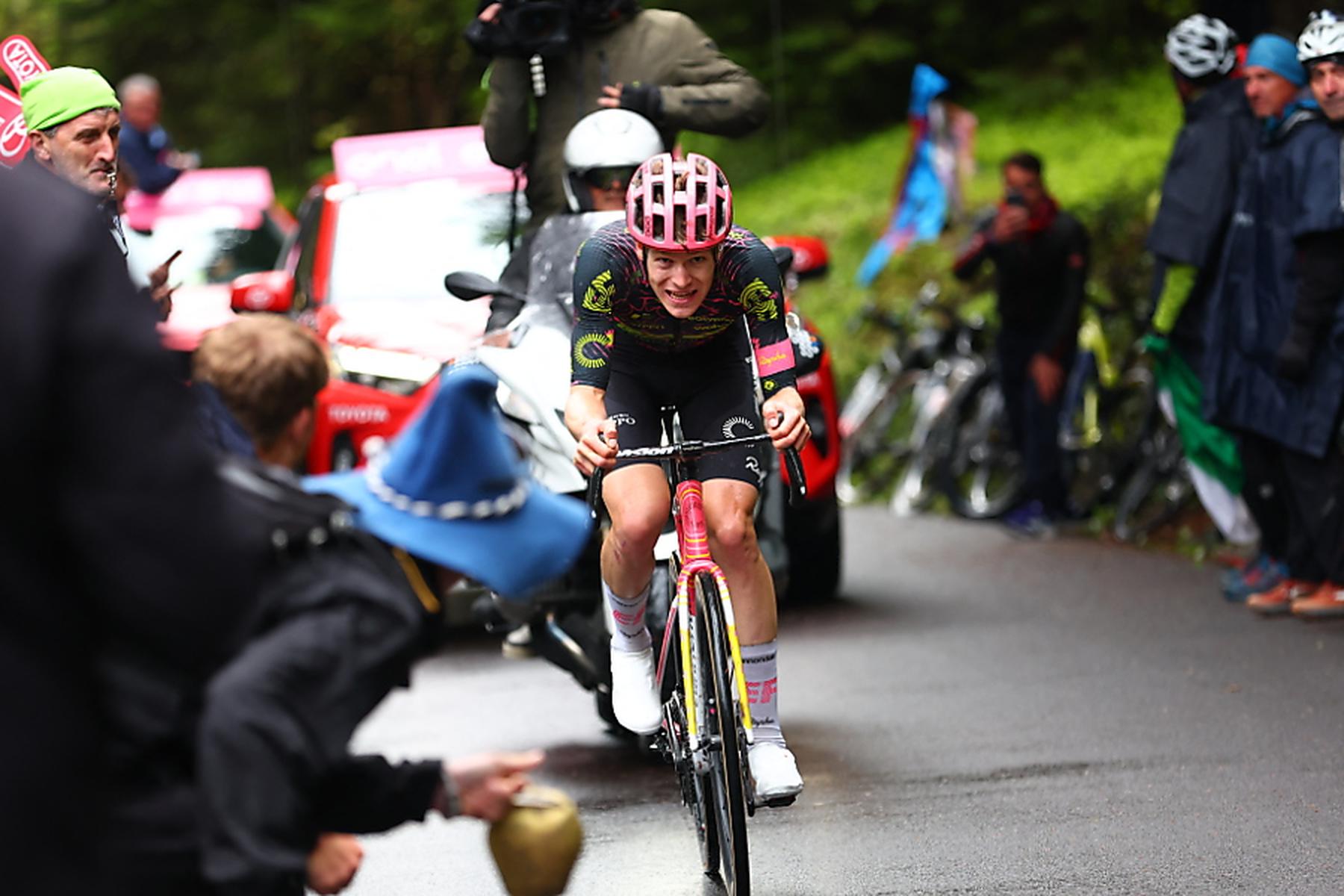 Passo Brocon: Pogacar baut Giro-Führung aus, Steinhauser solo zum Sieg