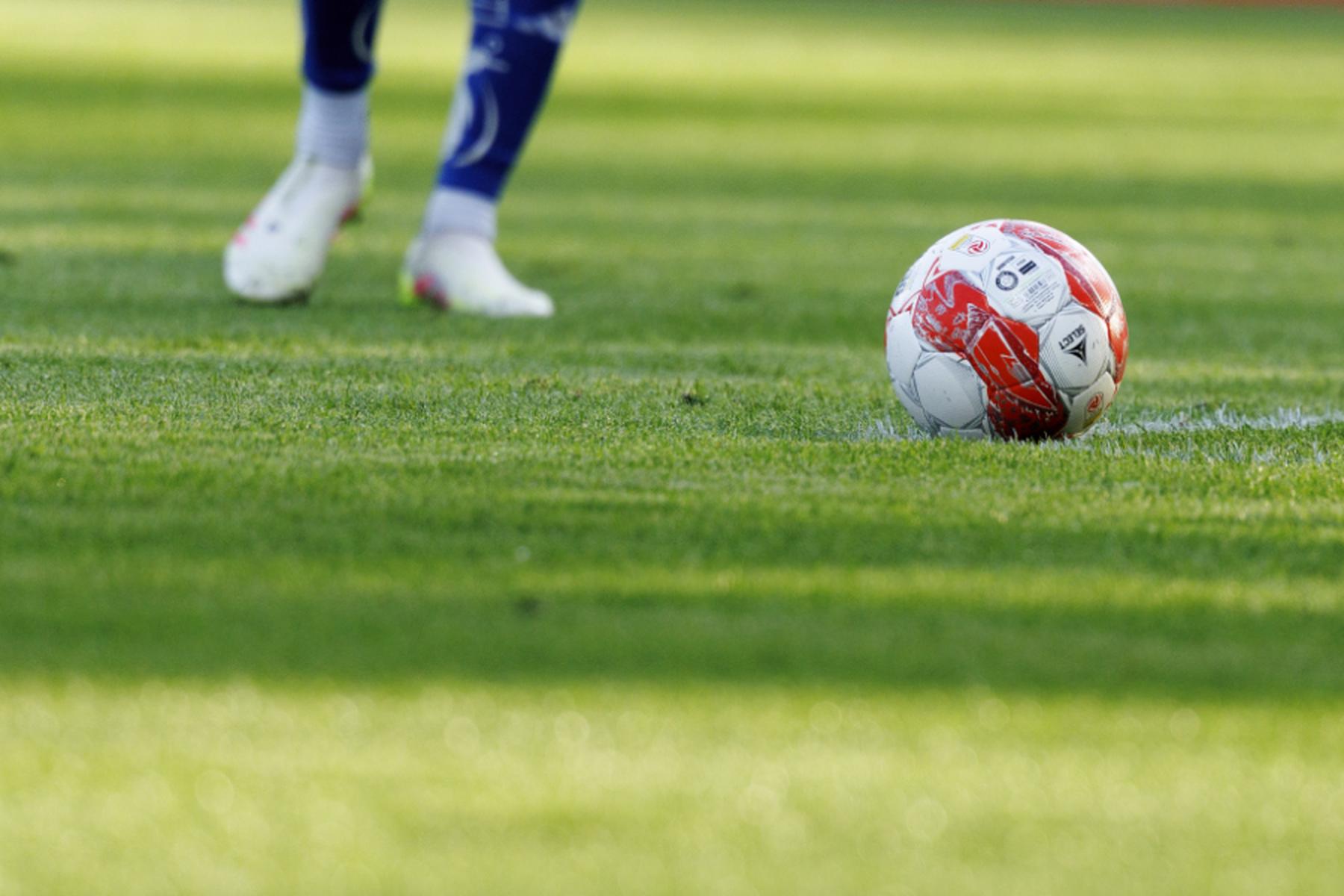 Stripfing: Stripfing-Spieler über düstere Zukunftsaussichten informiert