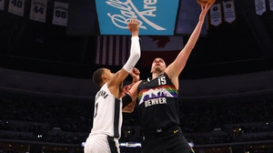 Jokic stach Wembanyama aus und führte Denver zum Sieg | Jokic stach Wembanyama aus und führte Denver zum Sieg