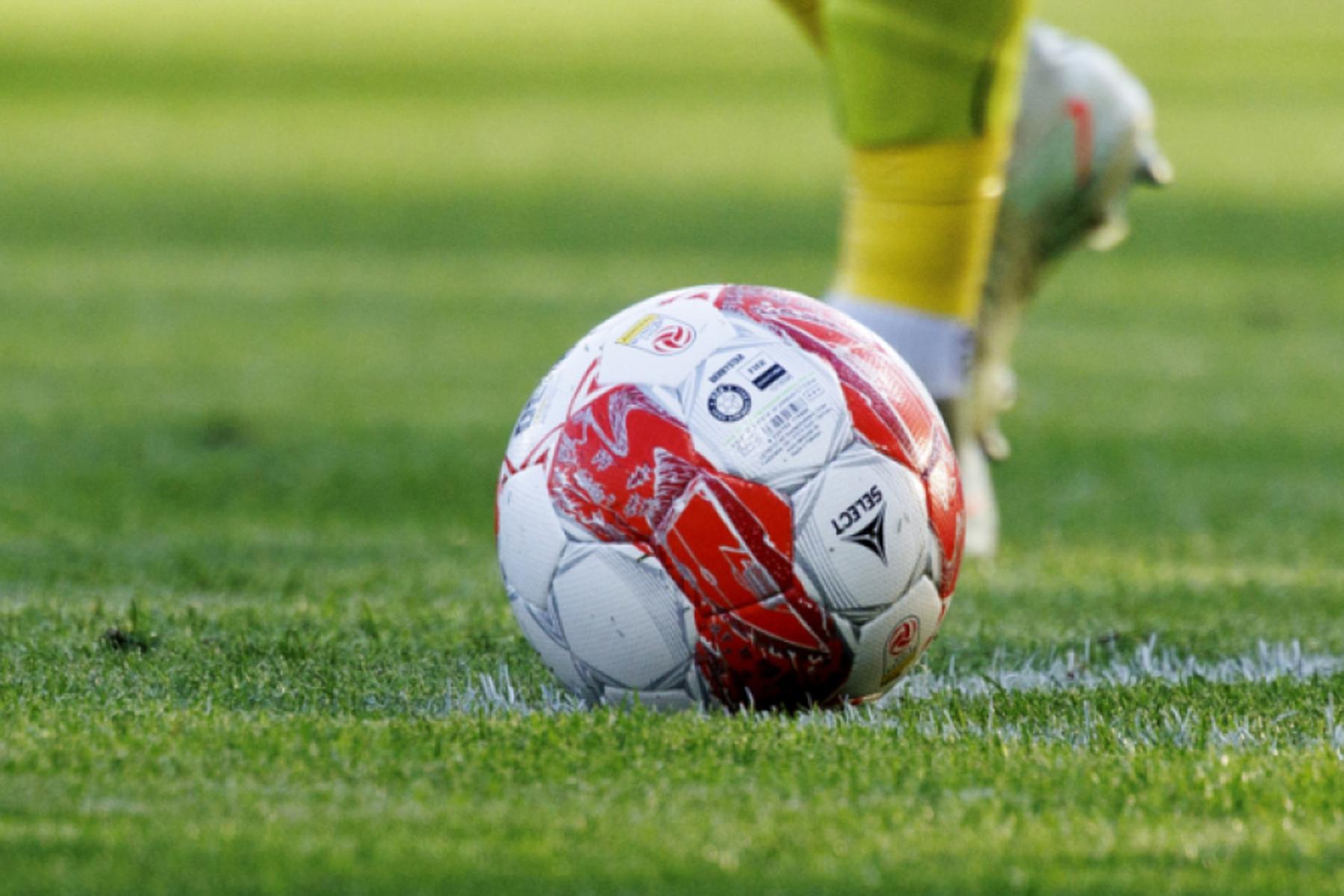 Stripfing: Acht Stripfing-Spieler aus ihren Verträgen ausgetreten