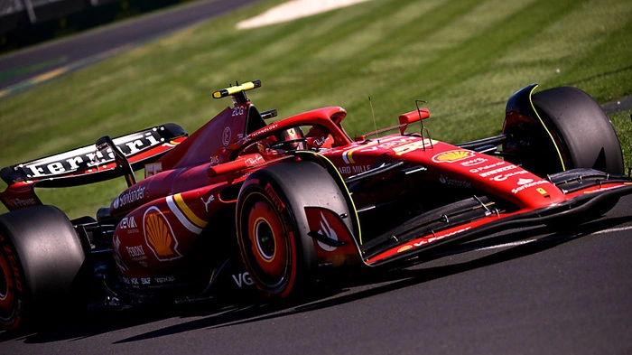 Der Ferrari von Leclerc lief im zweiten Training stabil und schnell | Der Ferrari von Leclerc lief im zweiten Training stabil und schnell